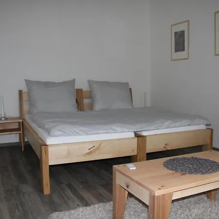 Pat - A Spacious Place Near The Station And Center Apartment Spisska Nova Ves