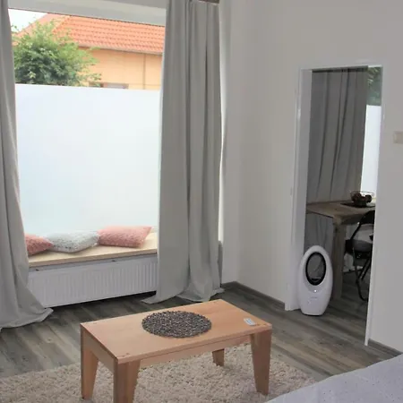 Apartment Pat - A Spacious Place Near The Station And Center Spisska Nova Ves
