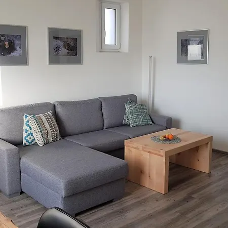 Apartment Pat - A Spacious Place Near The Station And Center Spisska Nova Ves
