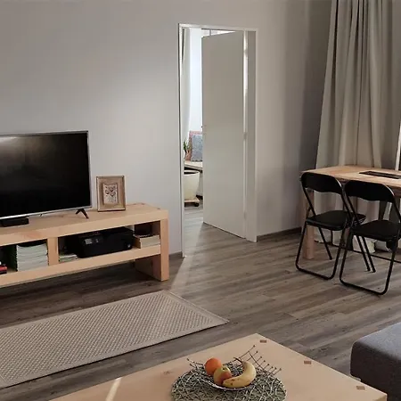 Pat - A Spacious Place Near The Station And Center Spisska Nova Ves