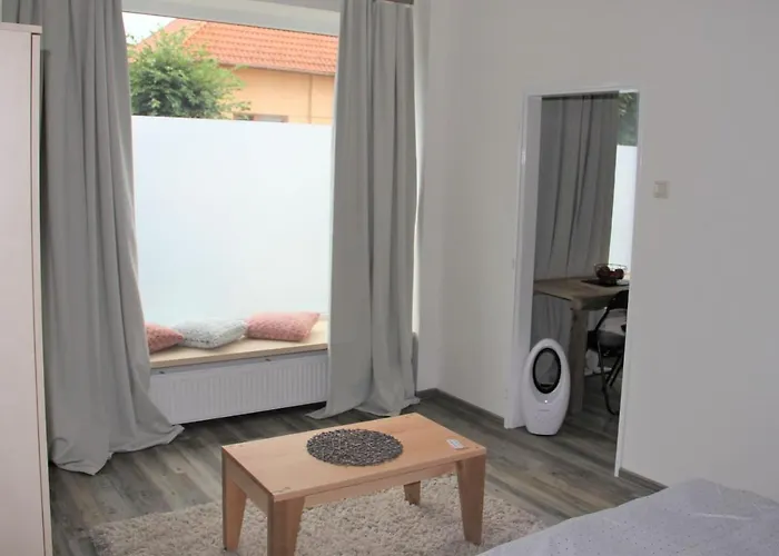 Daire Pat - A Spacious Place Near The Station And Center Spišská Nová Ves