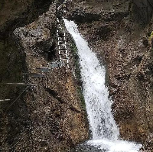 Pat - A Spacious Place Near The Station And Center Spišská Nová Ves